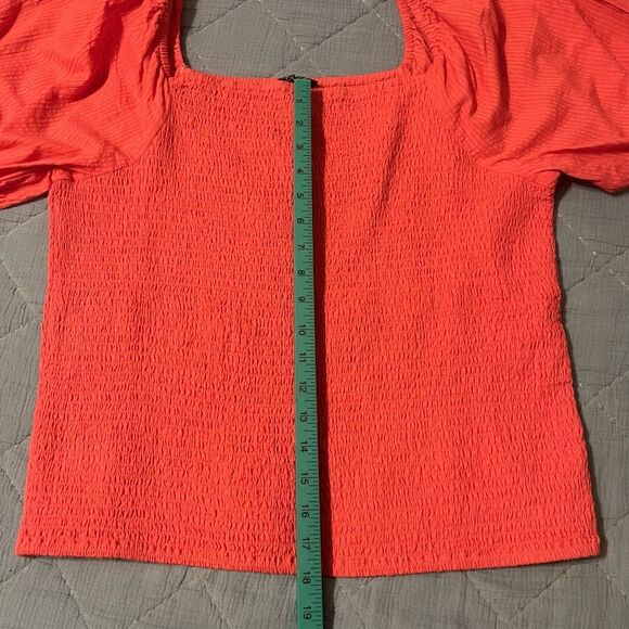 Jessica Simpson Womens Plus Smocked Blouse 2X NEW - Picture 4 of 7